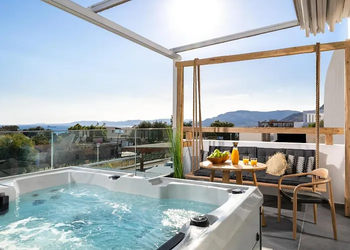 아파트 Pefkos Allure Luxury With Jacuzzi In The Heart Of Pefkos!!! *