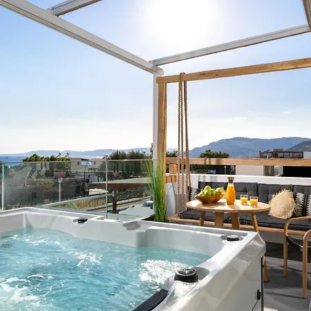 דירה Pefkos Allure Luxury With Jacuzzi In The Heart Of Pefkos!!! *